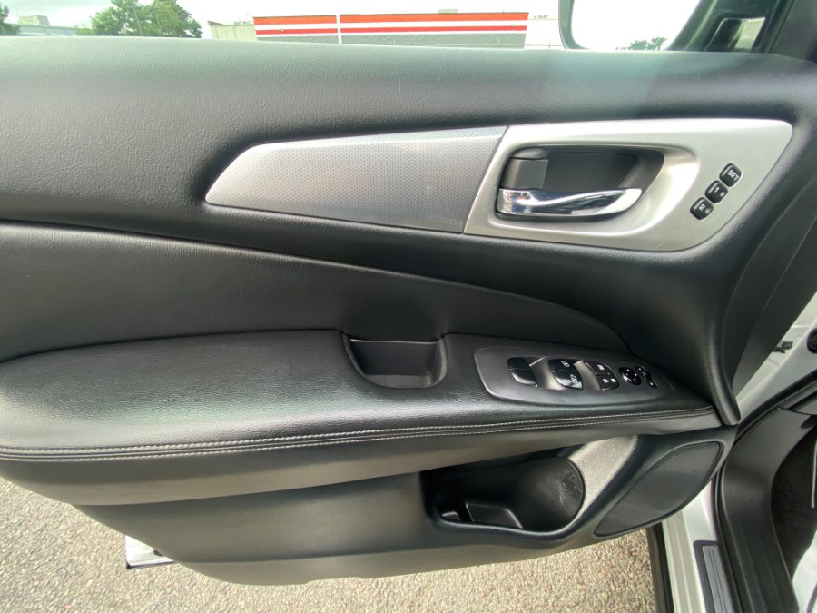 Used Nissan Pathfinder FWD SL 2020 | Inman Motors Sales. Medford, Massachusetts Used Nissan Pathfinder FWD SL 2020 | Inman Motors Sales. Medford, Massachusetts