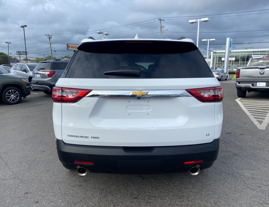 Used Chevrolet Traverse AWD 4dr LT Cloth w/1LT 2021 | Inman Motors Sales. Medford, Massachusetts Used Chevrolet Traverse AWD 4dr LT Cloth w/1LT 2021 | Inman Motors Sales. Medford, Massachusetts
