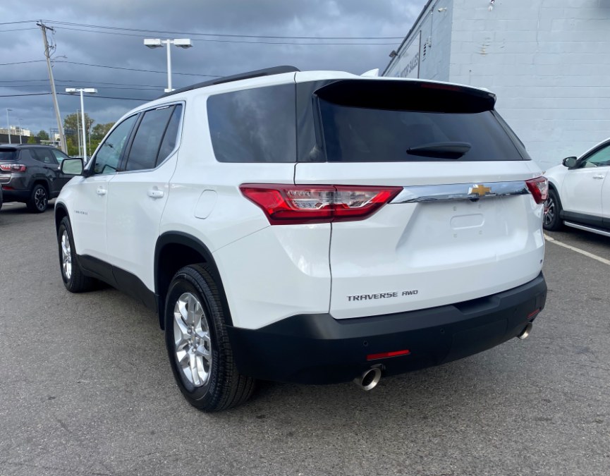 Used Chevrolet Traverse AWD 4dr LT Cloth w/1LT 2021 | Inman Motors Sales. Medford, Massachusetts Used Chevrolet Traverse AWD 4dr LT Cloth w/1LT 2021 | Inman Motors Sales. Medford, Massachusetts