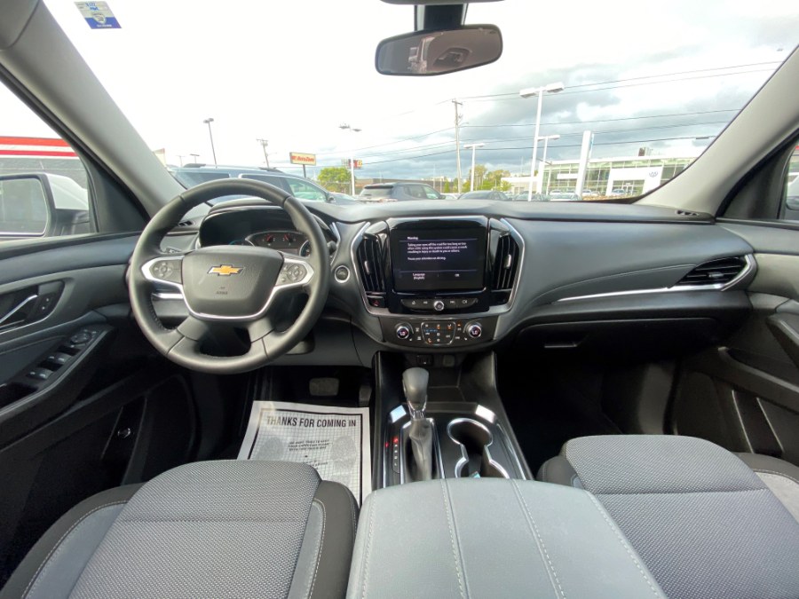 Used Chevrolet Traverse AWD 4dr LT Cloth w/1LT 2021 | Inman Motors Sales. Medford, Massachusetts Used Chevrolet Traverse AWD 4dr LT Cloth w/1LT 2021 | Inman Motors Sales. Medford, Massachusetts