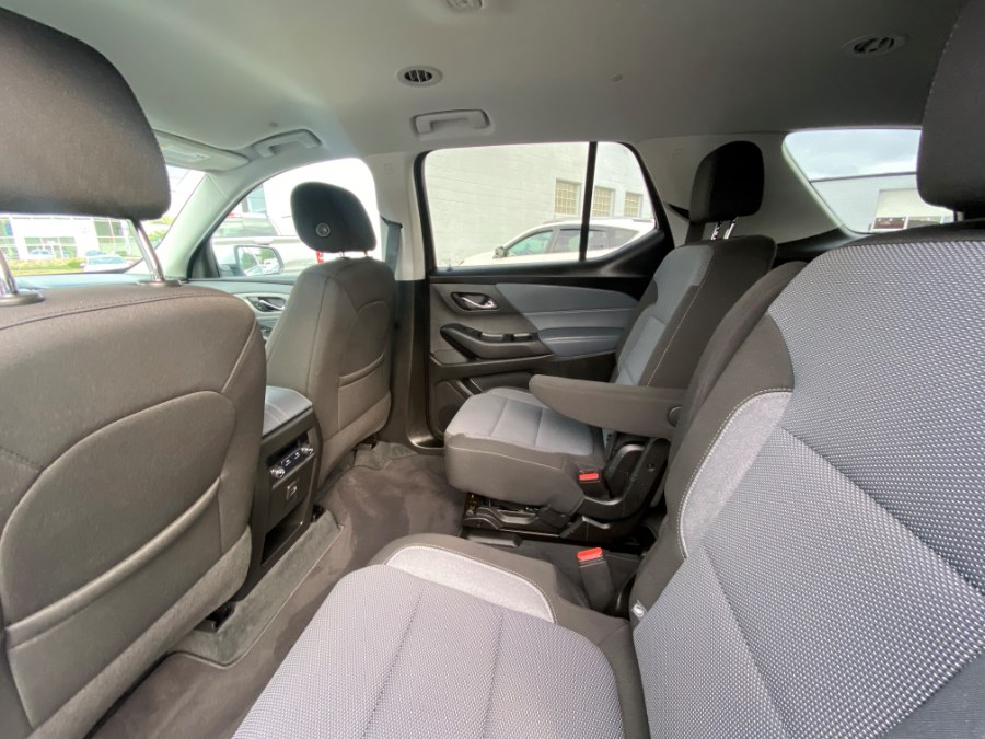 Used Chevrolet Traverse AWD 4dr LT Cloth w/1LT 2021 | Inman Motors Sales. Medford, Massachusetts Used Chevrolet Traverse AWD 4dr LT Cloth w/1LT 2021 | Inman Motors Sales. Medford, Massachusetts
