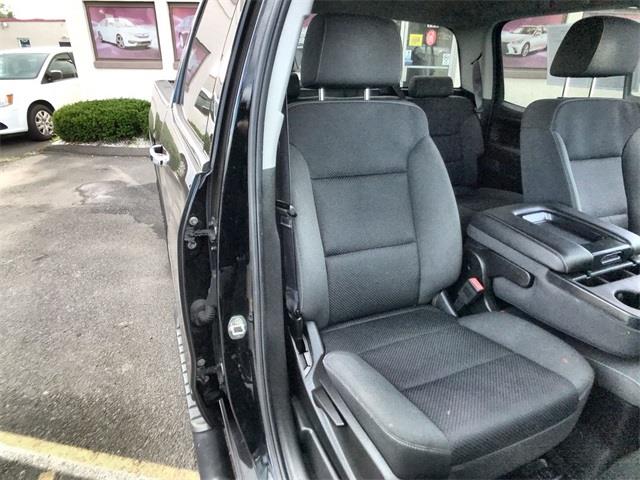 Used GMC Sierra 1500 SLE 2017 | Prestige Auto Cars LLC. New Britain, Connecticut Used GMC Sierra 1500 SLE 2017 | Prestige Auto Cars LLC. New Britain, Connecticut
