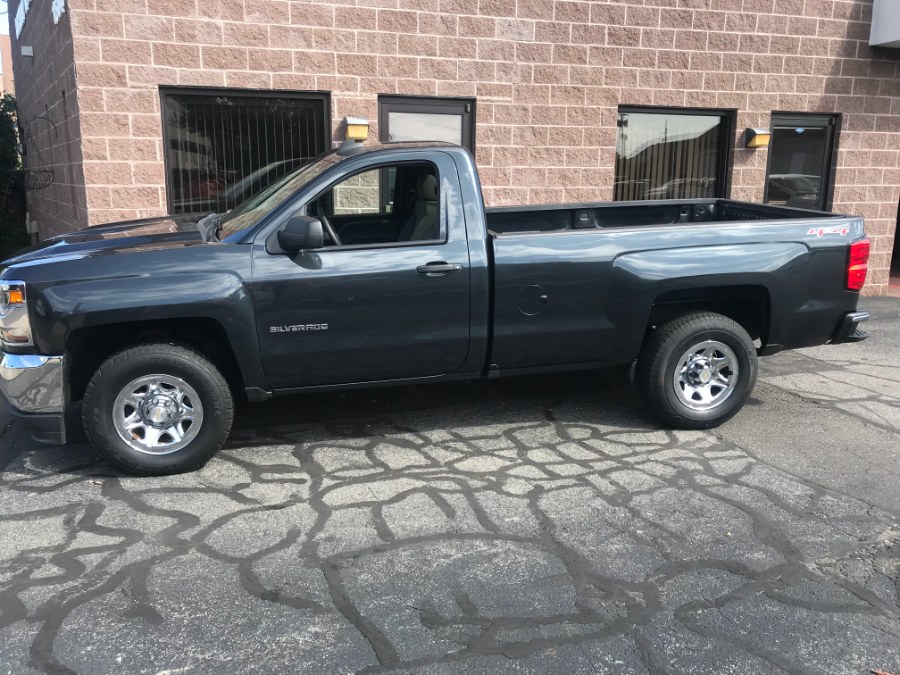 2017 Chevrolet Silverado 1500 null photo 4