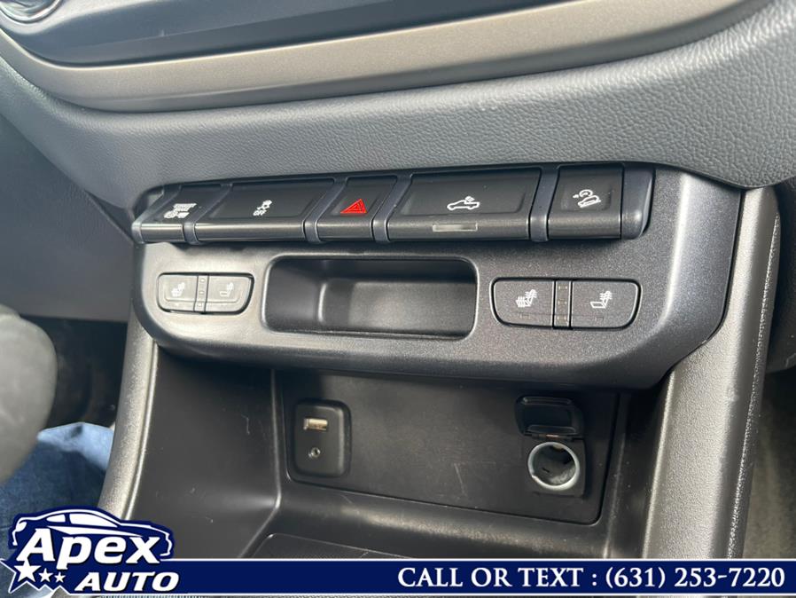 2017 Chevrolet Colorado 4WD Crew Cab 128.3" Z71, available for sale in Selden, New York | Apex Auto. Selden, New York 2017 Chevrolet Colorado 4WD Crew Cab 128.3" Z71, available for sale in Selden, New York | Apex Auto. Selden, New York