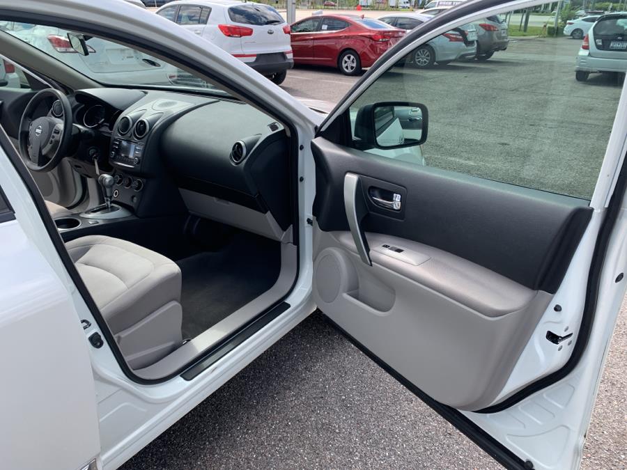 Used Nissan Rogue Select AWD 4dr S 2015 | Central florida Auto Trader. Kissimmee, Florida Used Nissan Rogue Select AWD 4dr S 2015 | Central florida Auto Trader. Kissimmee, Florida