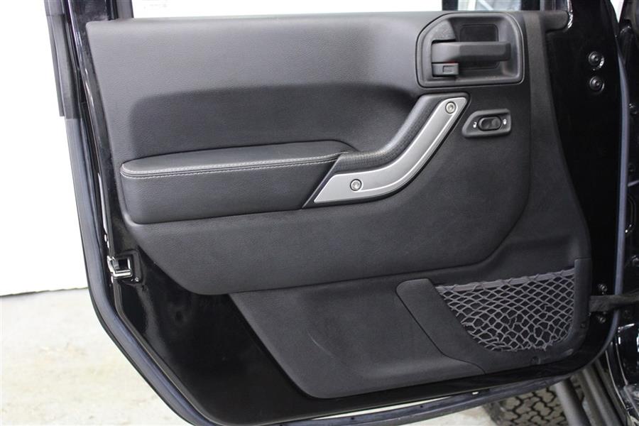 2016 Jeep Wrangler Unlimited RUBICON, available for sale in Paterson, New Jersey | Fast Track Motors. Paterson, New Jersey 2016 Jeep Wrangler Unlimited RUBICON, available for sale in Paterson, New Jersey | Fast Track Motors. Paterson, New Jersey