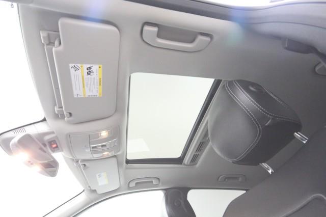 Used Mercedes-benz Ml 350 4MATIC w/ Navi & rearCam 2014 | Car Revolution. Maple Shade, New Jersey Used Mercedes-benz Ml 350 4MATIC w/ Navi & rearCam 2014 | Car Revolution. Maple Shade, New Jersey