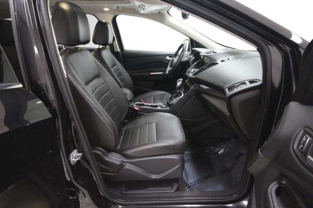 Used Ford Escape Titanium Edition 4WD w/ Navi & rearCam 2014 | Car Revolution. Maple Shade, New Jersey Used Ford Escape Titanium Edition 4WD w/ Navi & rearCam 2014 | Car Revolution. Maple Shade, New Jersey