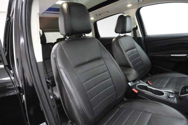 Used Ford Escape Titanium Edition 4WD w/ Navi & rearCam 2014 | Car Revolution. Maple Shade, New Jersey Used Ford Escape Titanium Edition 4WD w/ Navi & rearCam 2014 | Car Revolution. Maple Shade, New Jersey