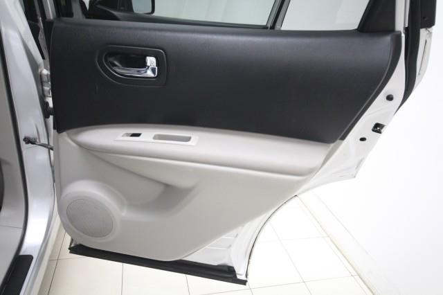 Used Nissan Rogue S AWD 2010 | Car Revolution. Maple Shade, New Jersey Used Nissan Rogue S AWD 2010 | Car Revolution. Maple Shade, New Jersey