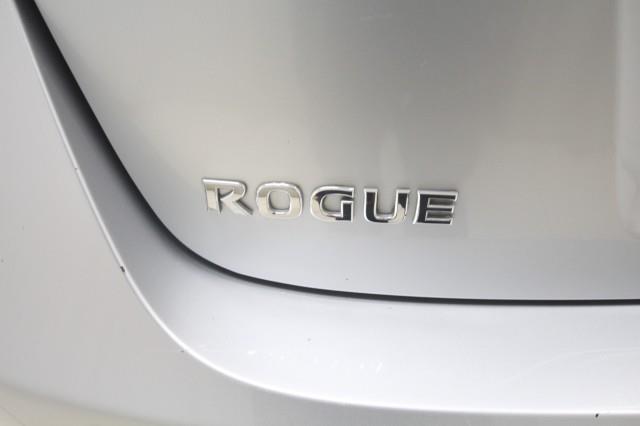 Used Nissan Rogue S AWD 2010 | Car Revolution. Maple Shade, New Jersey Used Nissan Rogue S AWD 2010 | Car Revolution. Maple Shade, New Jersey
