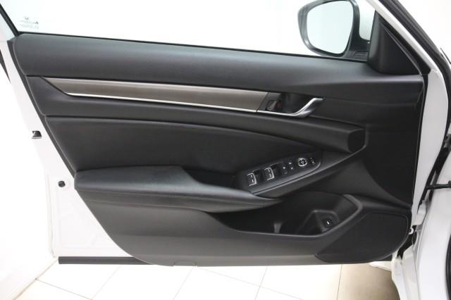 2019 Honda Accord Sedan LX 1.5T w/ rearCam, available for sale in Maple Shade, New Jersey | Car Revolution. Maple Shade, New Jersey 2019 Honda Accord Sedan LX 1.5T w/ rearCam, available for sale in Maple Shade, New Jersey | Car Revolution. Maple Shade, New Jersey