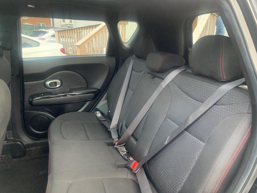 2015 Kia Soul 5dr Wgn Auto +, available for sale in Irvington , New Jersey | Auto Haus of Irvington Corp. Irvington , New Jersey 2015 Kia Soul 5dr Wgn Auto +, available for sale in Irvington , New Jersey | Auto Haus of Irvington Corp. Irvington , New Jersey