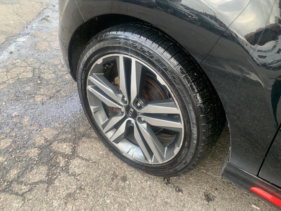 2015 Kia Soul 5dr Wgn Auto +, available for sale in Irvington , New Jersey | Auto Haus of Irvington Corp. Irvington , New Jersey 2015 Kia Soul 5dr Wgn Auto +, available for sale in Irvington , New Jersey | Auto Haus of Irvington Corp. Irvington , New Jersey
