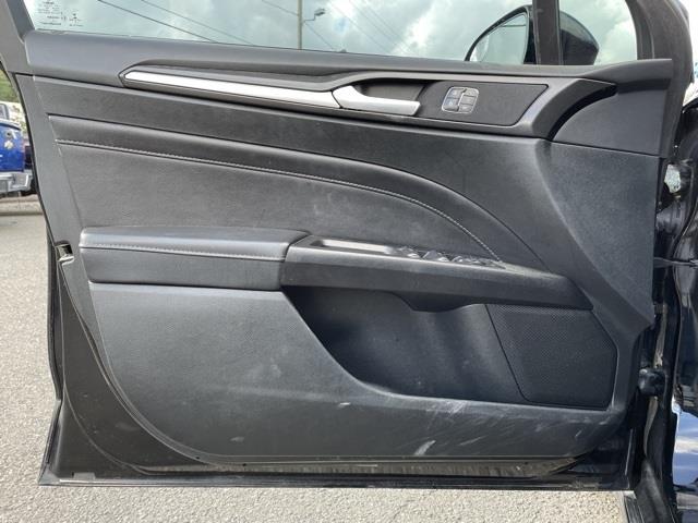 Used Ford Fusion Titanium 2017 | Blasius Federal Road. Brookfield, Connecticut Used Ford Fusion Titanium 2017 | Blasius Federal Road. Brookfield, Connecticut