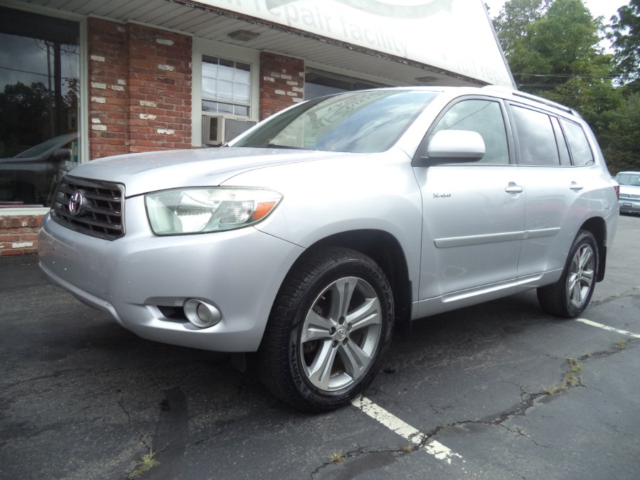 2008 Toyota Highlander 4WD 4dr Sport, available for sale in Naugatuck, Connecticut | Riverside Motorcars, LLC. Naugatuck, Connecticut