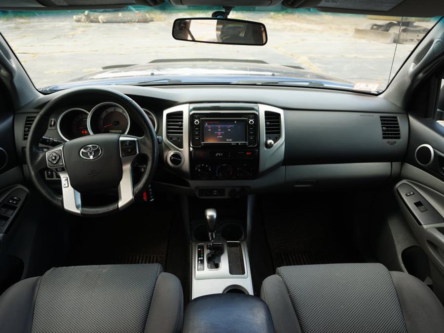 Used Toyota Tacoma V6 2014 | Autouse. Andover, Massachusetts Used Toyota Tacoma V6 2014 | Autouse. Andover, Massachusetts