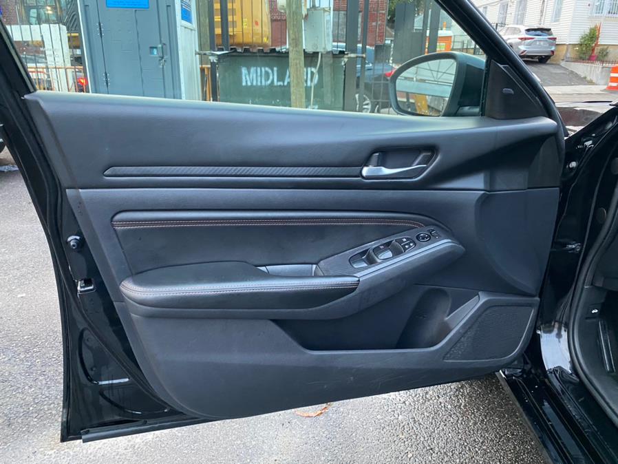 Used Nissan Altima 2.5 SR Sedan 2019 | Sunrise Autoland. Jamaica, New York Used Nissan Altima 2.5 SR Sedan 2019 | Sunrise Autoland. Jamaica, New York