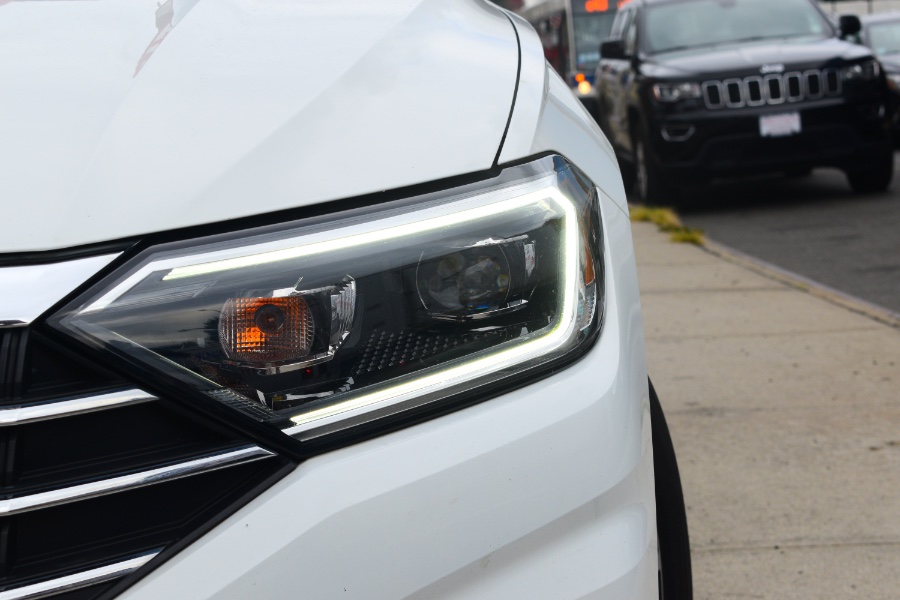 Used Volkswagen Jetta SEL Auto w/SULEV 2019 | Hillside Auto Mall Inc.. Jamaica, New York Used Volkswagen Jetta SEL Auto w/SULEV 2019 | Hillside Auto Mall Inc.. Jamaica, New York