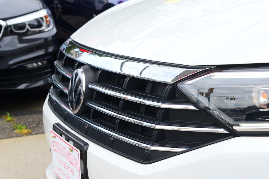 Used Volkswagen Jetta SEL Auto w/SULEV 2019 | Hillside Auto Mall Inc.. Jamaica, New York Used Volkswagen Jetta SEL Auto w/SULEV 2019 | Hillside Auto Mall Inc.. Jamaica, New York