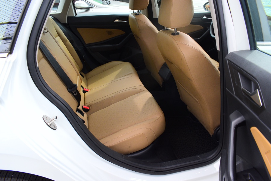 Used Volkswagen Jetta SEL Auto w/SULEV 2019 | Hillside Auto Mall Inc.. Jamaica, New York Used Volkswagen Jetta SEL Auto w/SULEV 2019 | Hillside Auto Mall Inc.. Jamaica, New York