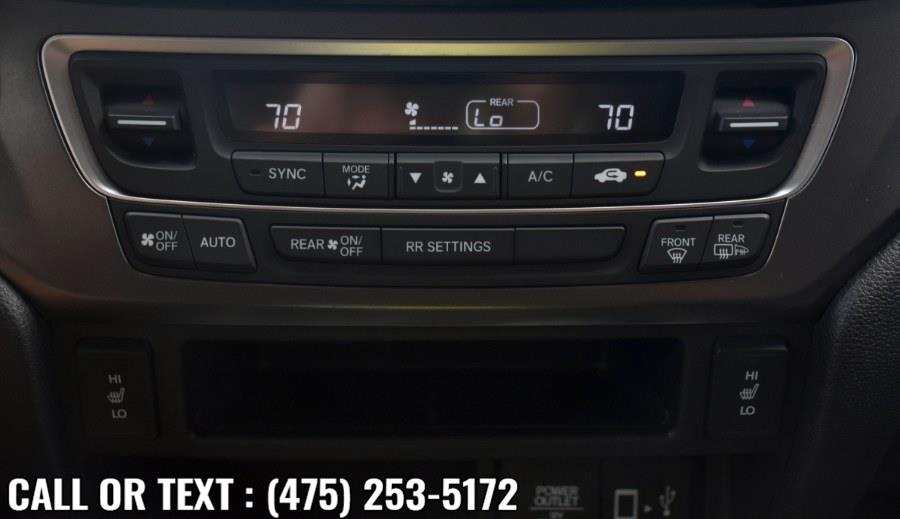 Used Honda Ridgeline RTL-T 4x4 Crew Cab 5.3'' Bed 2017 | Highline Car Connection. Waterbury, Connecticut Used Honda Ridgeline RTL-T 4x4 Crew Cab 5.3'' Bed 2017 | Highline Car Connection. Waterbury, Connecticut
