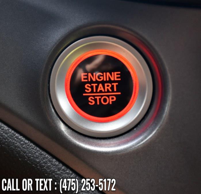 Used Honda Ridgeline RTL-T 4x4 Crew Cab 5.3'' Bed 2017 | Highline Car Connection. Waterbury, Connecticut Used Honda Ridgeline RTL-T 4x4 Crew Cab 5.3'' Bed 2017 | Highline Car Connection. Waterbury, Connecticut