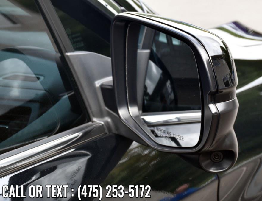 Used Honda Ridgeline RTL-T 4x4 Crew Cab 5.3'' Bed 2017 | Highline Car Connection. Waterbury, Connecticut Used Honda Ridgeline RTL-T 4x4 Crew Cab 5.3'' Bed 2017 | Highline Car Connection. Waterbury, Connecticut