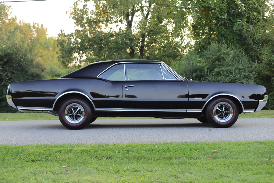 1967 Oldsmobile 442 442, available for sale in North Salem, New York | Meccanic Shop North Inc. North Salem, New York 1967 Oldsmobile 442 442, available for sale in North Salem, New York | Meccanic Shop North Inc. North Salem, New York