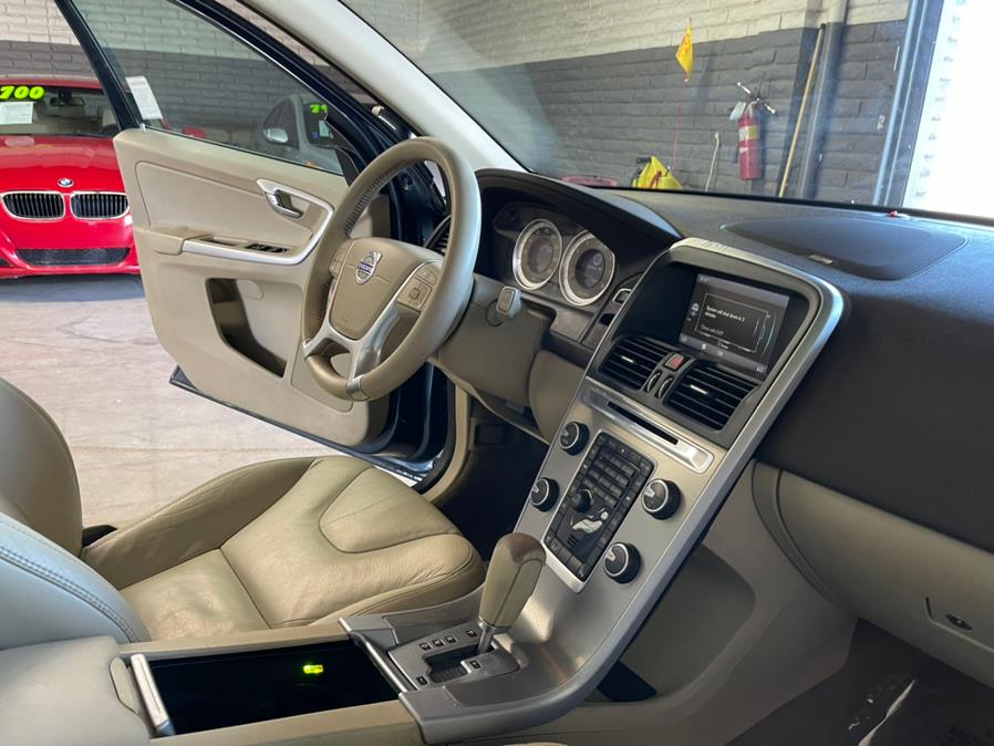 2011 Volvo XC60 FWD 4dr 3.2L, available for sale in Garden Grove, California | U Save Auto Auction. Garden Grove, California 2011 Volvo XC60 FWD 4dr 3.2L, available for sale in Garden Grove, California | U Save Auto Auction. Garden Grove, California