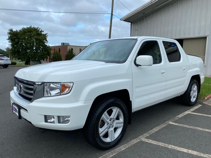 2013 Honda Ridgeline 4WD Crew Cab RTL, available for sale in Berlin, Connecticut | Tru Auto Mall. Berlin, Connecticut