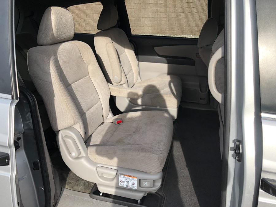 2011 Honda Odyssey 5dr LX, available for sale in Hartford , Connecticut | Ledyard Auto Sale LLC. Hartford , Connecticut 2011 Honda Odyssey 5dr LX, available for sale in Hartford , Connecticut | Ledyard Auto Sale LLC. Hartford , Connecticut