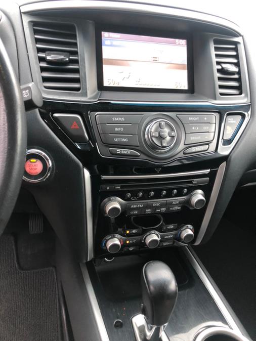 2014 Nissan Pathfinder 4WD 4dr S, available for sale in Lodi, New Jersey | Route 46 Auto Sales Inc. Lodi, New Jersey 2014 Nissan Pathfinder 4WD 4dr S, available for sale in Lodi, New Jersey | Route 46 Auto Sales Inc. Lodi, New Jersey