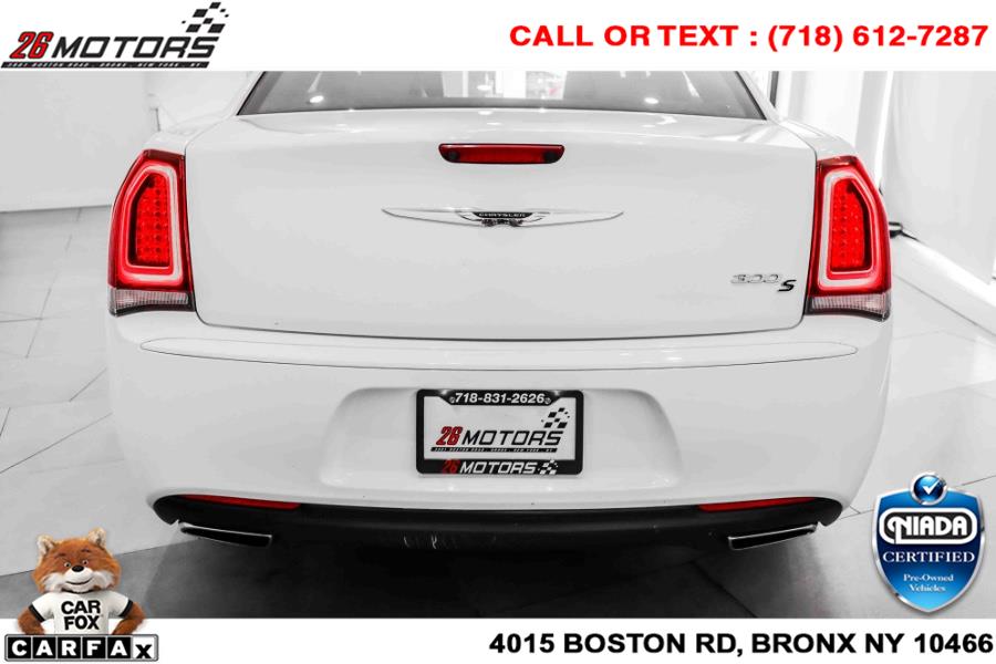 Used Chrysler 300 300S RWD 2019 | 26 Motors Corp. Bronx, New York Used Chrysler 300 300S RWD 2019 | 26 Motors Corp. Bronx, New York