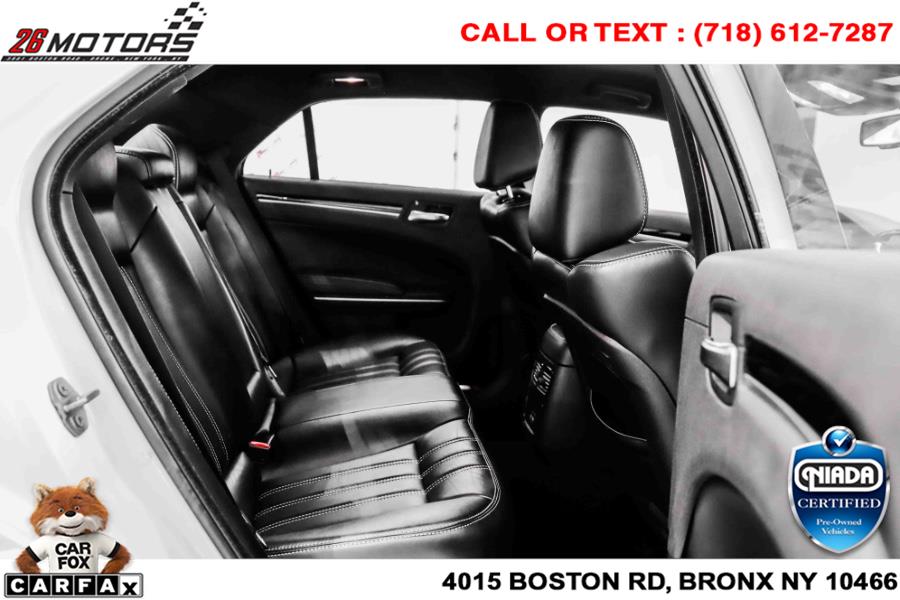 Used Chrysler 300 300S RWD 2019 | 26 Motors Corp. Bronx, New York Used Chrysler 300 300S RWD 2019 | 26 Motors Corp. Bronx, New York