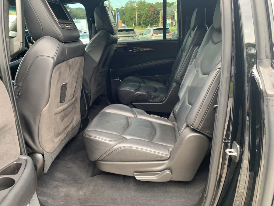 Used Cadillac Escalade ESV 4WD 4dr Platinum 2016 | Saybrook Auto Barn. Old Saybrook, Connecticut Used Cadillac Escalade ESV 4WD 4dr Platinum 2016 | Saybrook Auto Barn. Old Saybrook, Connecticut