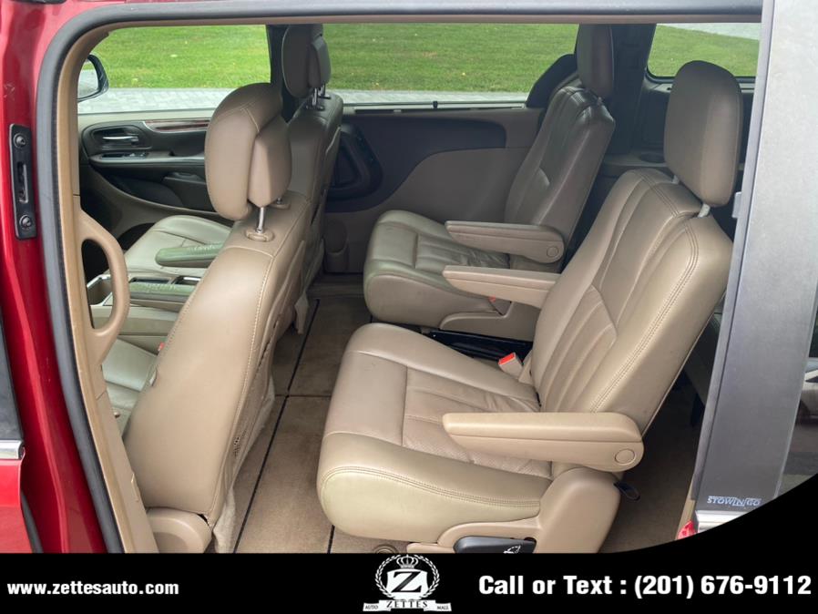 Used Chrysler Town & Country 4dr Wgn Touring-L 2011 | Zettes Auto Mall. Jersey City, New Jersey Used Chrysler Town & Country 4dr Wgn Touring-L 2011 | Zettes Auto Mall. Jersey City, New Jersey
