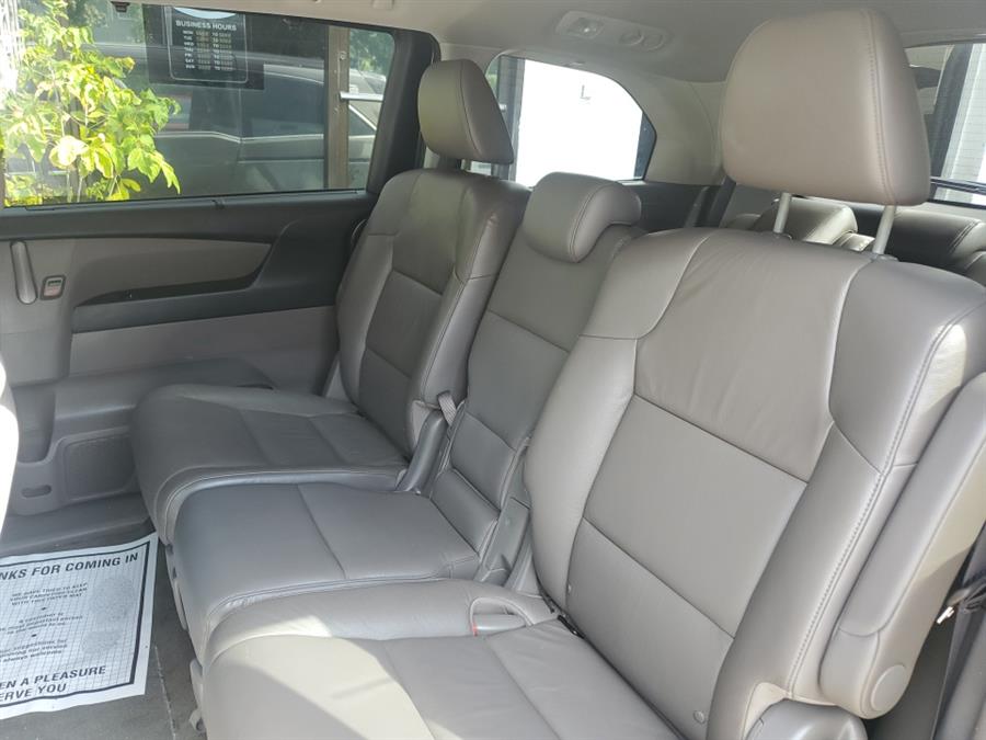 2013 Honda Odyssey 5dr Touring, available for sale in Melrose, Massachusetts | Melrose Auto Gallery. Melrose, Massachusetts 2013 Honda Odyssey 5dr Touring, available for sale in Melrose, Massachusetts | Melrose Auto Gallery. Melrose, Massachusetts