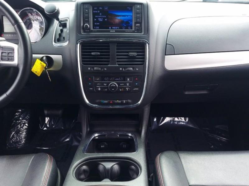 Used Dodge Grand Caravan GT Wagon/Navigator/ Rear Camera 2019 | Car Revolution. Maple Shade, New Jersey Used Dodge Grand Caravan GT Wagon/Navigator/ Rear Camera 2019 | Car Revolution. Maple Shade, New Jersey
