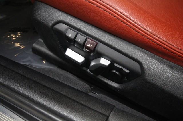 Used BMW 3 Series 340i xDrive M-pkg w/ Navi & rearCam 2018 | Car Revolution. Maple Shade, New Jersey Used BMW 3 Series 340i xDrive M-pkg w/ Navi & rearCam 2018 | Car Revolution. Maple Shade, New Jersey