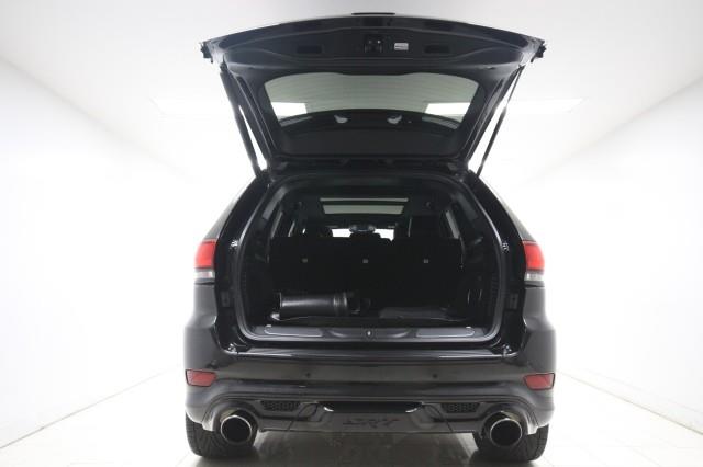 Used Jeep Grand Cherokee SRT8 HEMI 4WD w/ Navi & rearCam 2014 | Car Revolution. Maple Shade, New Jersey Used Jeep Grand Cherokee SRT8 HEMI 4WD w/ Navi & rearCam 2014 | Car Revolution. Maple Shade, New Jersey