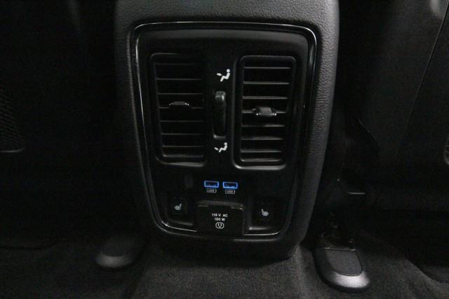 Used Jeep Grand Cherokee SRT8 HEMI 4WD w/ Navi & rearCam 2014 | Car Revolution. Maple Shade, New Jersey Used Jeep Grand Cherokee SRT8 HEMI 4WD w/ Navi & rearCam 2014 | Car Revolution. Maple Shade, New Jersey