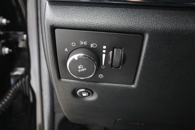 Used Jeep Grand Cherokee SRT8 HEMI 4WD w/ Navi & rearCam 2014 | Car Revolution. Maple Shade, New Jersey Used Jeep Grand Cherokee SRT8 HEMI 4WD w/ Navi & rearCam 2014 | Car Revolution. Maple Shade, New Jersey