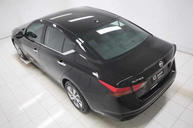 Used Nissan Altima 2.5 S w/ rearCam 2019 | Car Revolution. Maple Shade, New Jersey Used Nissan Altima 2.5 S w/ rearCam 2019 | Car Revolution. Maple Shade, New Jersey