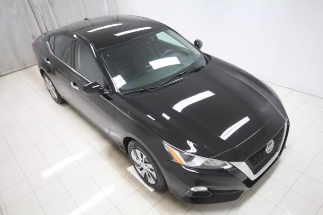 Used Nissan Altima 2.5 S w/ rearCam 2019 | Car Revolution. Maple Shade, New Jersey Used Nissan Altima 2.5 S w/ rearCam 2019 | Car Revolution. Maple Shade, New Jersey