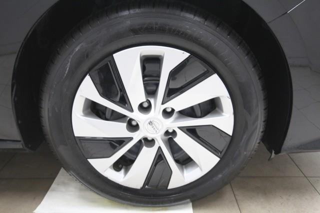 Used Nissan Altima 2.5 S w/ rearCam 2019 | Car Revolution. Maple Shade, New Jersey Used Nissan Altima 2.5 S w/ rearCam 2019 | Car Revolution. Maple Shade, New Jersey