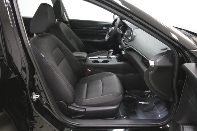 Used Nissan Altima 2.5 S w/ rearCam 2019 | Car Revolution. Maple Shade, New Jersey Used Nissan Altima 2.5 S w/ rearCam 2019 | Car Revolution. Maple Shade, New Jersey