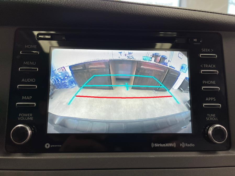 2018 Toyota Sienna XLE FWD 8-Passenger (Natl), available for sale in Inwood, New York | 5 Towns Drive. Inwood, New York 2018 Toyota Sienna XLE FWD 8-Passenger (Natl), available for sale in Inwood, New York | 5 Towns Drive. Inwood, New York