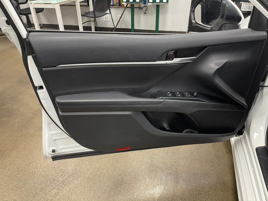 Used Toyota Camry SE Auto (Natl) 2020 | 5 Towns Drive. Inwood, New York Used Toyota Camry SE Auto (Natl) 2020 | 5 Towns Drive. Inwood, New York