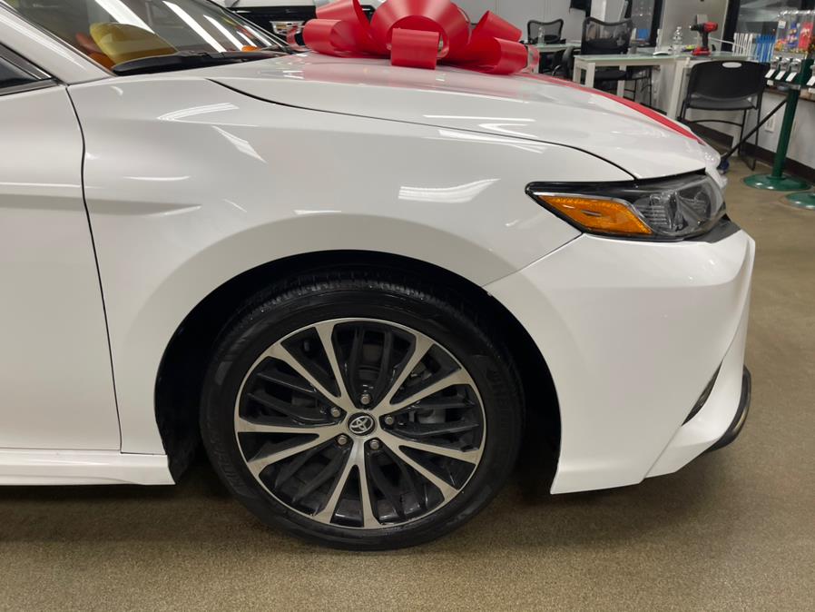 Used Toyota Camry SE Auto (Natl) 2020 | 5 Towns Drive. Inwood, New York Used Toyota Camry SE Auto (Natl) 2020 | 5 Towns Drive. Inwood, New York